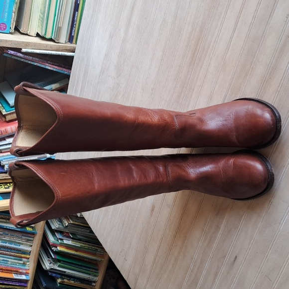 FRYE MELISSA BUTTON RIDING WESTERN TALL BOOTS COGNAC BROWN CLASSIC $348 - Picture 15 of 16